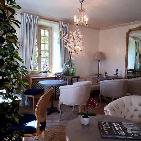 Catarie Hotel