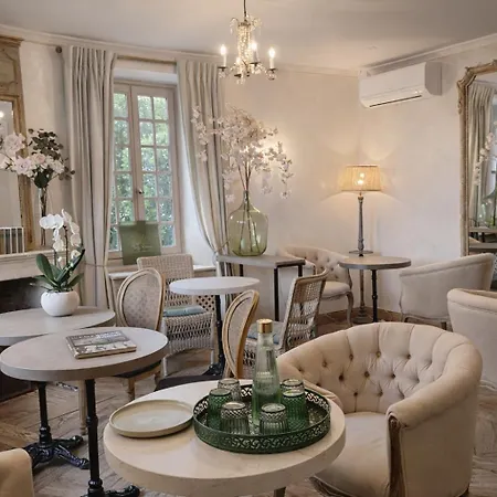 Catarie Hotel