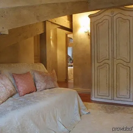 Catarie 4*