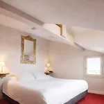 Отель Catarie 4*