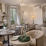Catarie Hotel
