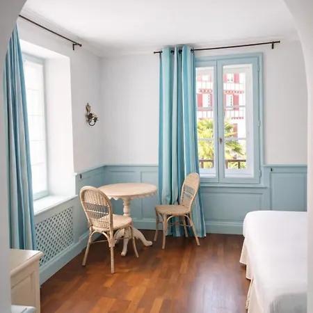 Catarie Hotel