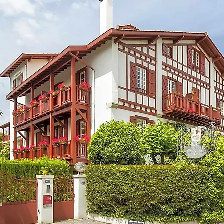 Hotel Catarie 4*