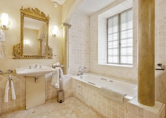 Catarie Отель Гетари